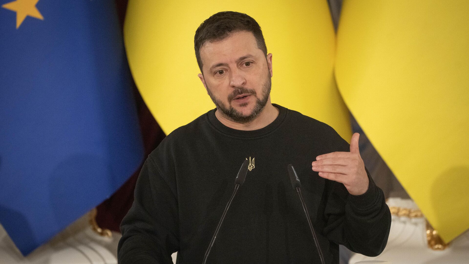 Зеленский назвал проведение переговоров в Будапеште сложной задачей